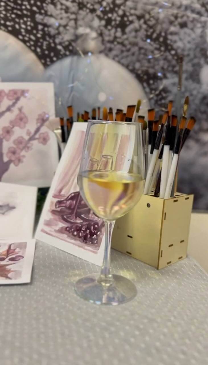 Wine glass with watercolor paintings